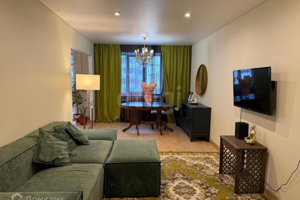 Продаётся 3-комнатная квартира, 87.7 м²