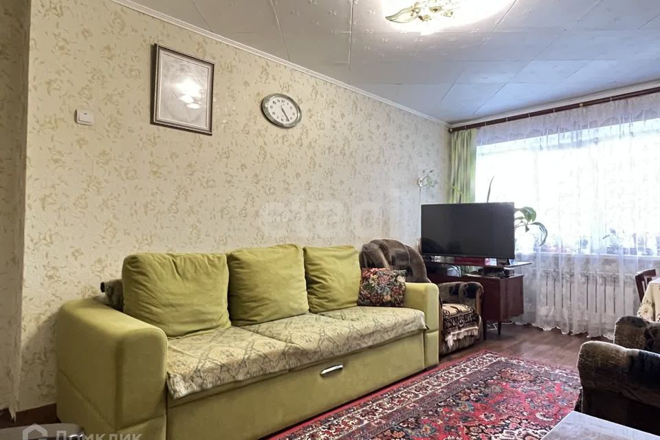 Продаётся 3-комнатная квартира, 58.2 м²