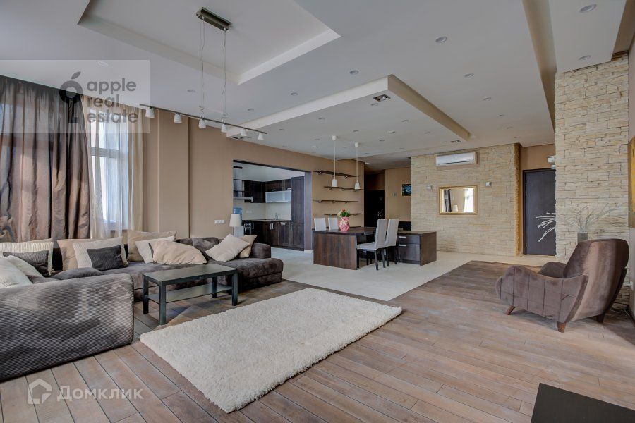 Сдаётся 4-комнатная квартира, 146 м²