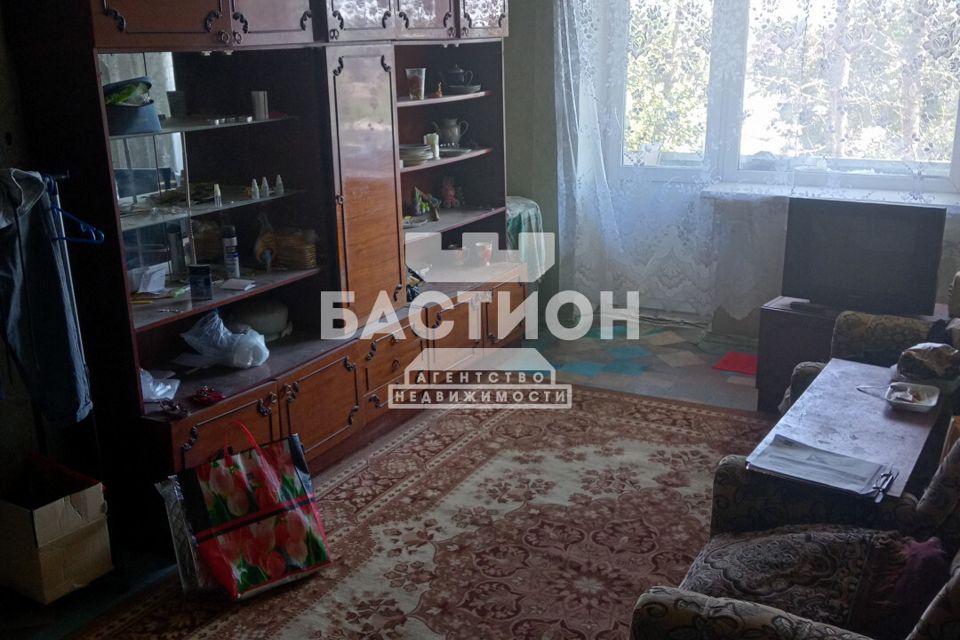 Продаётся 3-комнатная квартира, 60 м²