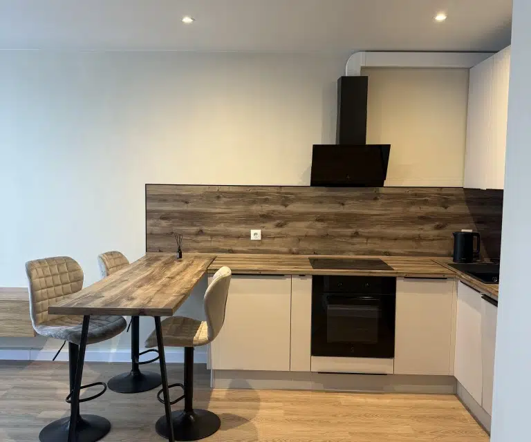Продаётся 1-комнатная квартира, 41.6 м²