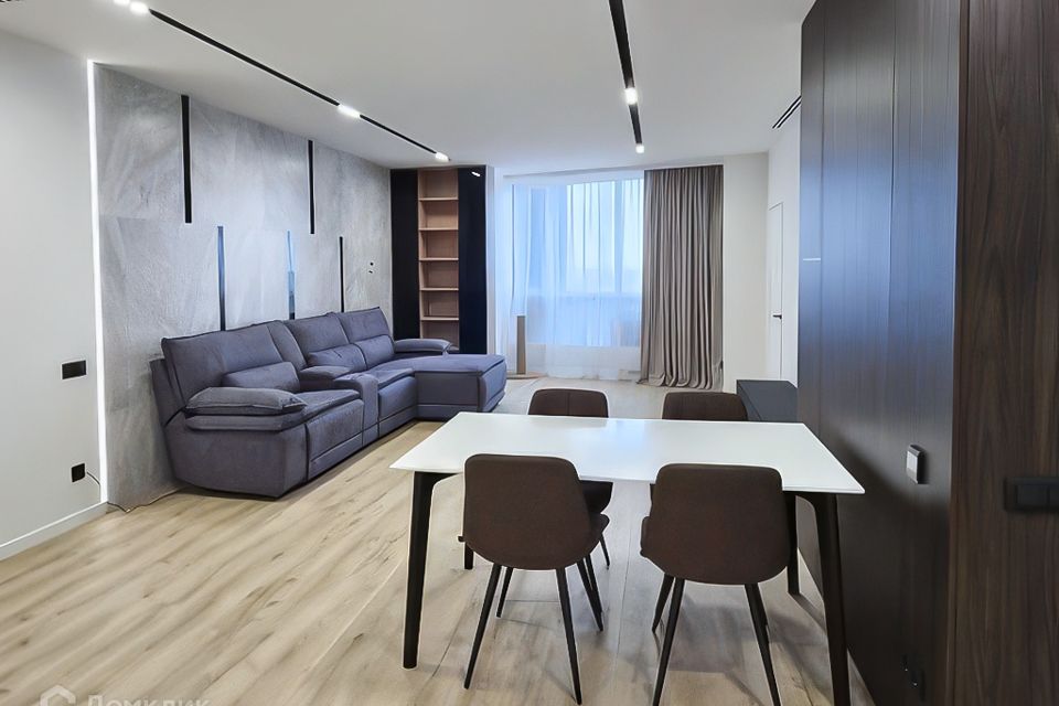 Продаётся 3-комнатная квартира, 72.7 м²