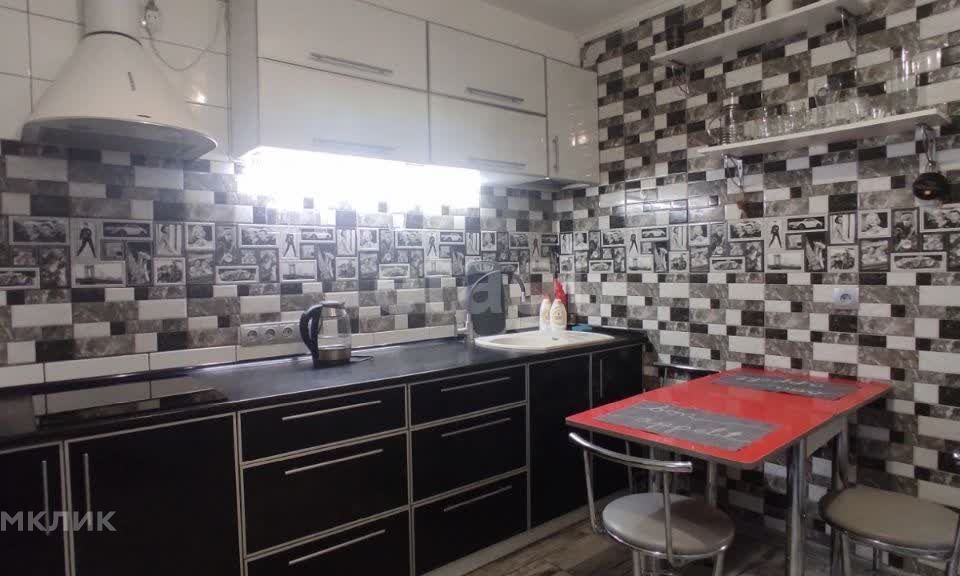 Продаётся 2-комнатная квартира, 47.6 м²