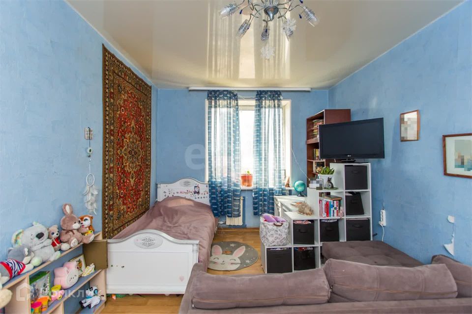 Продаётся 2-комнатная квартира, 55 м²