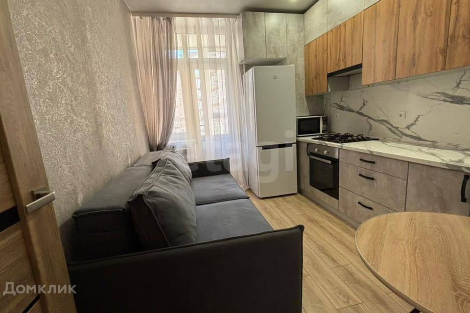 Продаётся 1-комнатная квартира, 36.5 м²