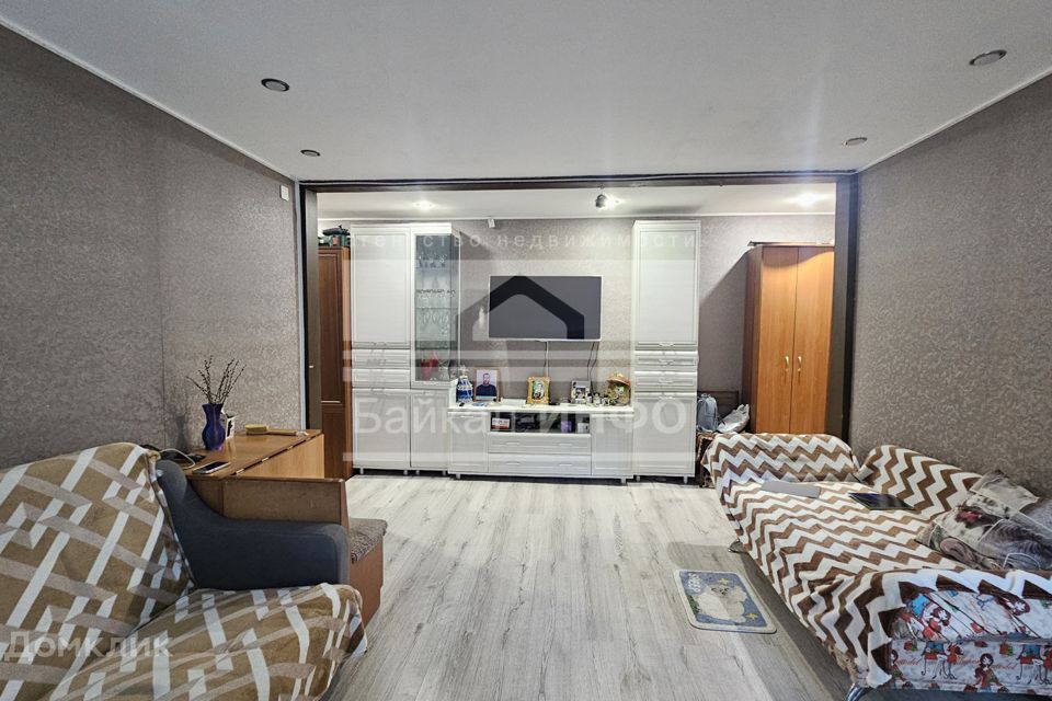 Продаётся 3-комнатная квартира, 51.6 м²