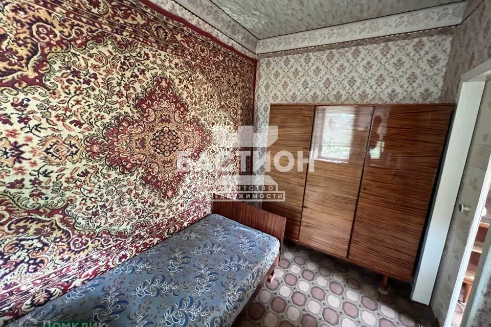 Продаётся 4-комнатная квартира, 58 м²