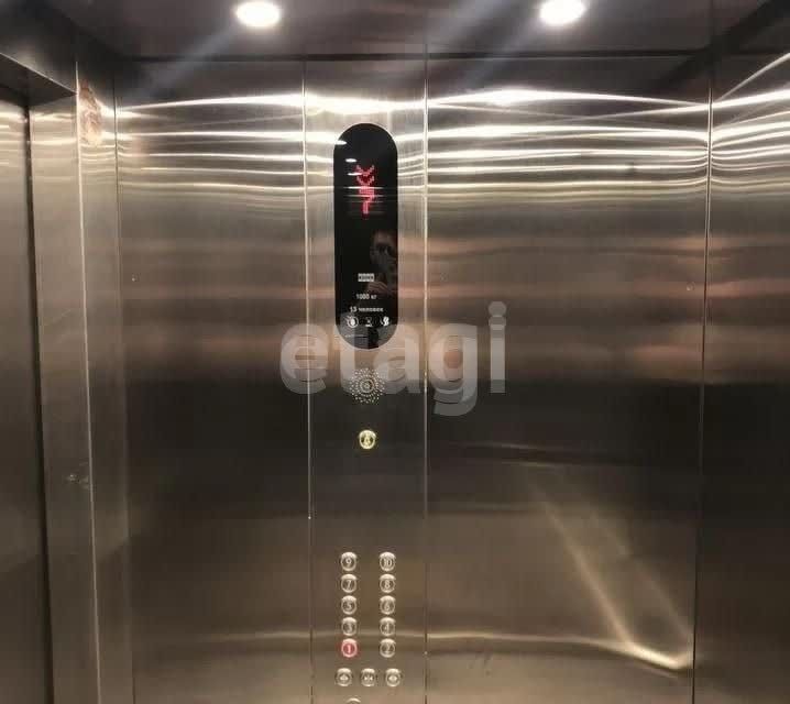 Продаётся 3-комнатная квартира, 105 м²