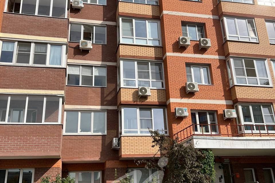 Продаётся 2-комнатная квартира, 60 м²