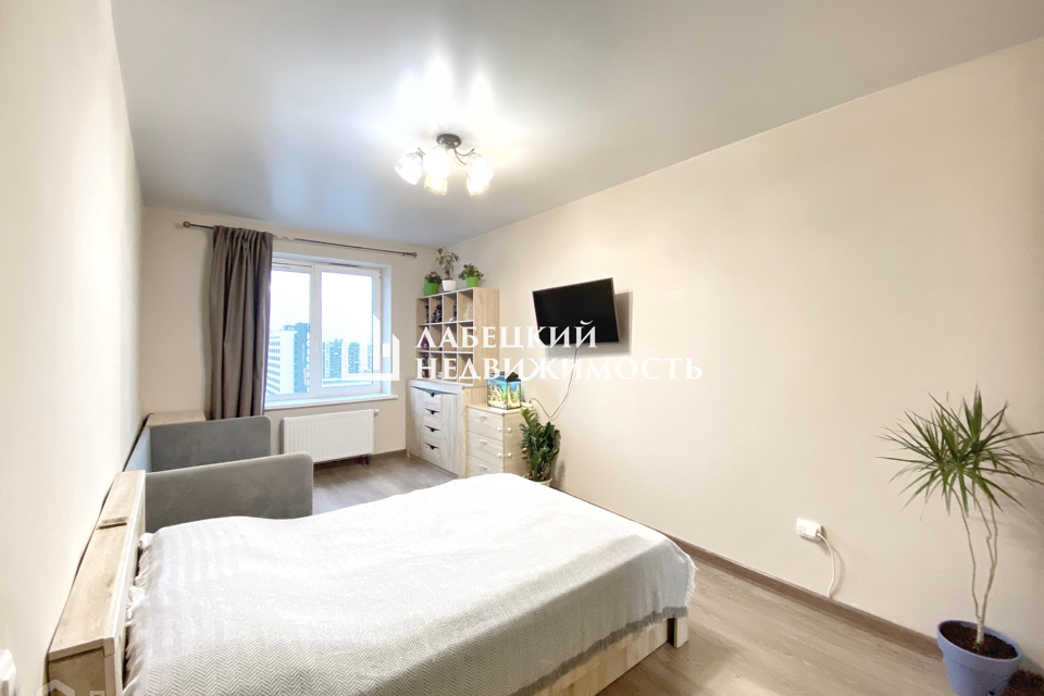 Продаётся 1-комнатная квартира, 40.6 м²