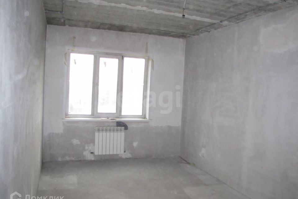 Продаётся 1-комнатная квартира, 38 м²