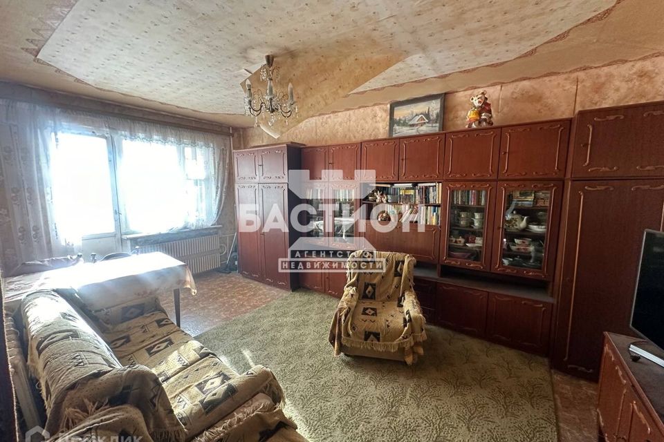 Продаётся 2-комнатная квартира, 56.5 м²