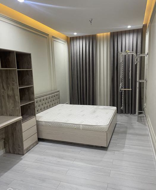 Сдаётся 3-комнатная квартира, 102 м²