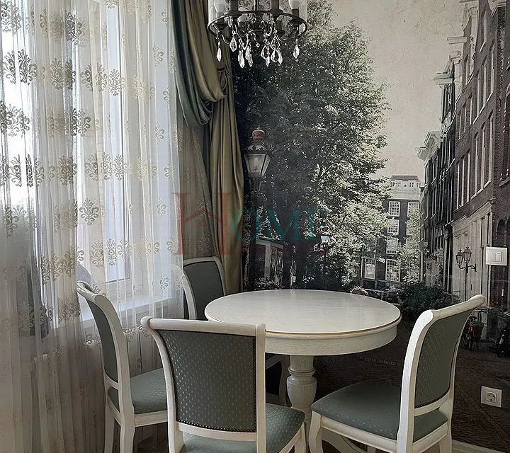 Сдаётся 3-комнатная квартира, 95 м²