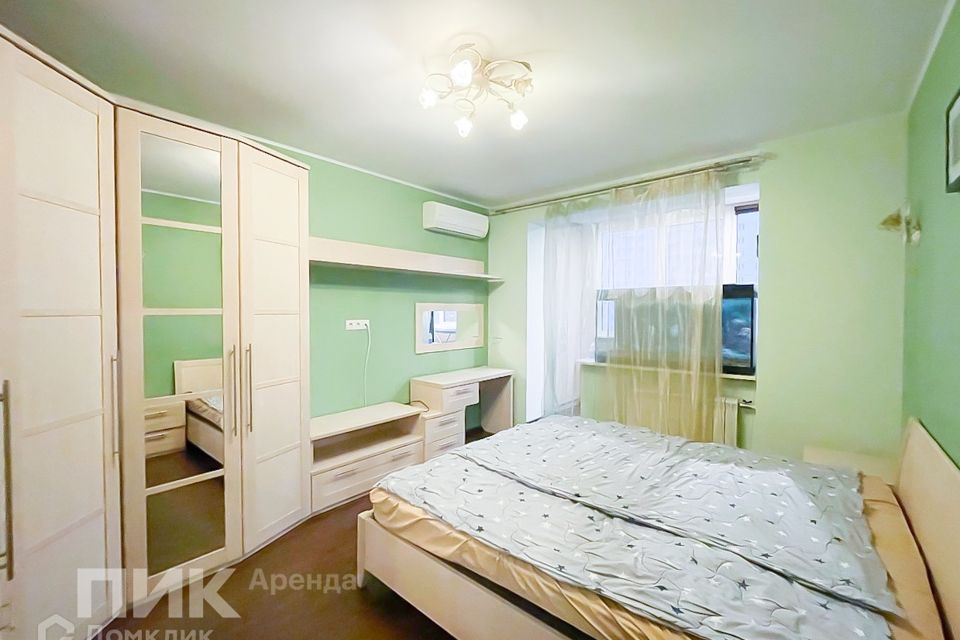 Сдаётся 2-комнатная квартира, 60 м²