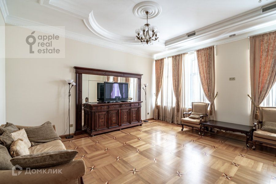 Сдаётся 3-комнатная квартира, 150 м²