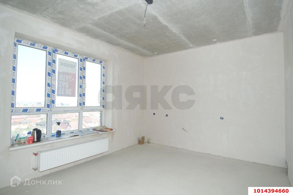 Продаётся 2-комнатная квартира, 82.6 м²