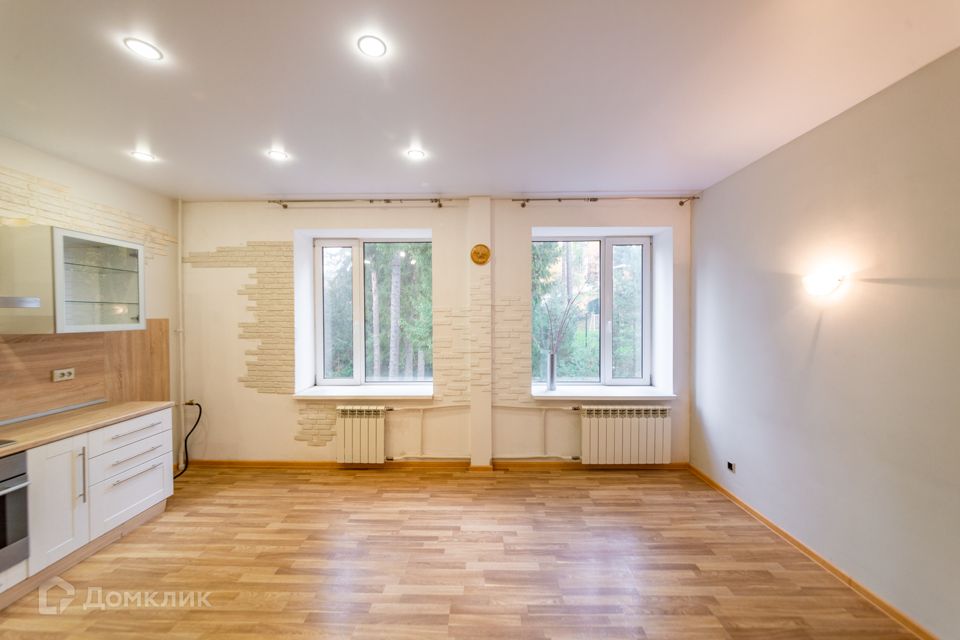 Продаётся 2-комнатная квартира, 72.3 м²