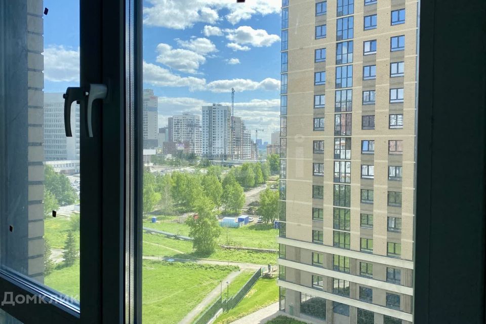 Продаётся 2-комнатная квартира, 61.81 м²