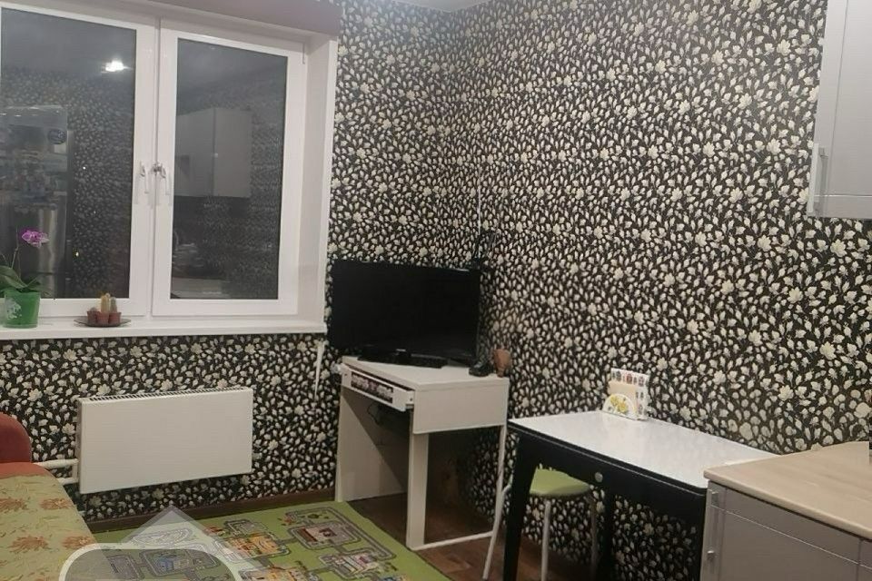 Продаётся 1-комнатная квартира, 46 м²