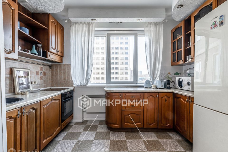 Продаётся 4-комнатная квартира, 99.4 м²