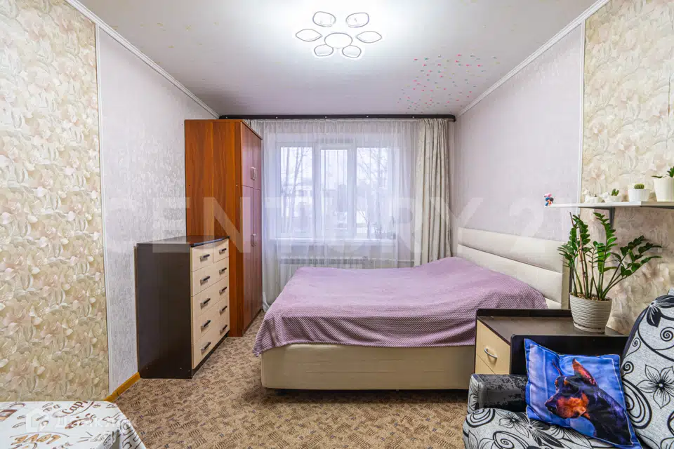 Продаётся 4-комнатная квартира, 90.1 м²