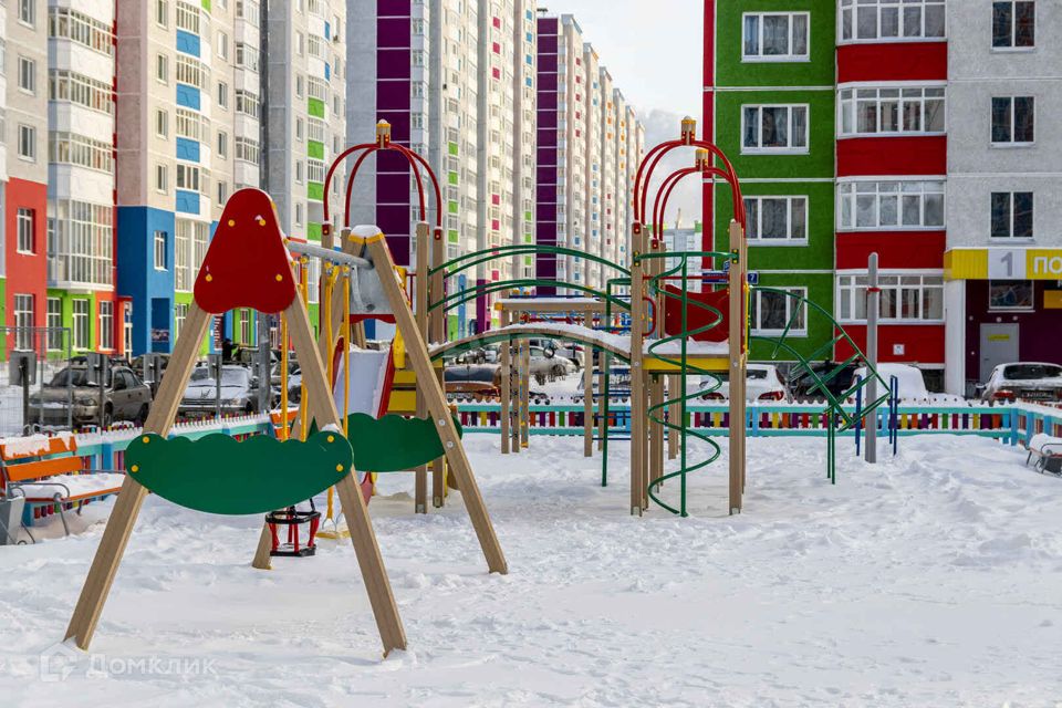 Продаётся 1-комнатная квартира, 43 м²