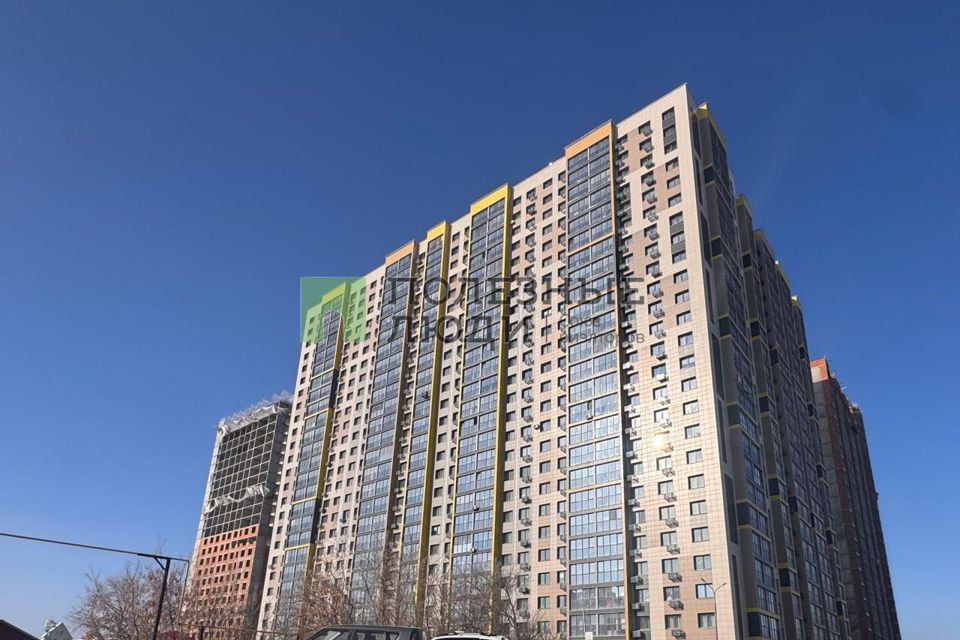 Продаётся 3-комнатная квартира, 72.6 м²