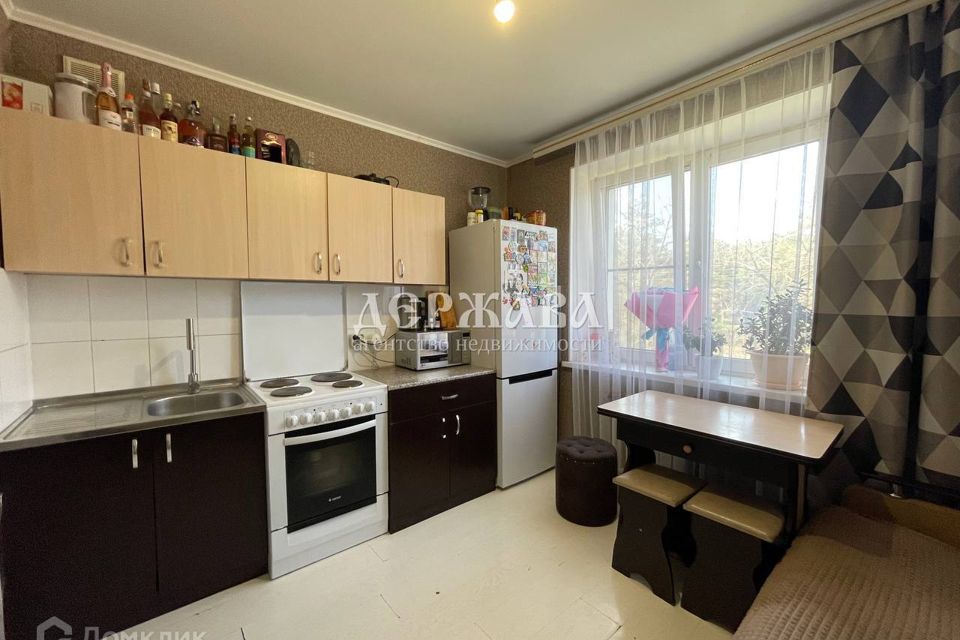 Продаётся 1-комнатная квартира, 33 м²