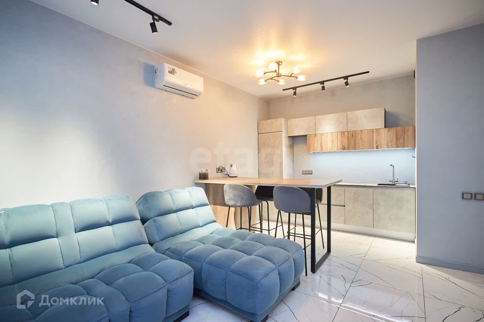 Продаётся 1-комнатная квартира, 44.8 м²