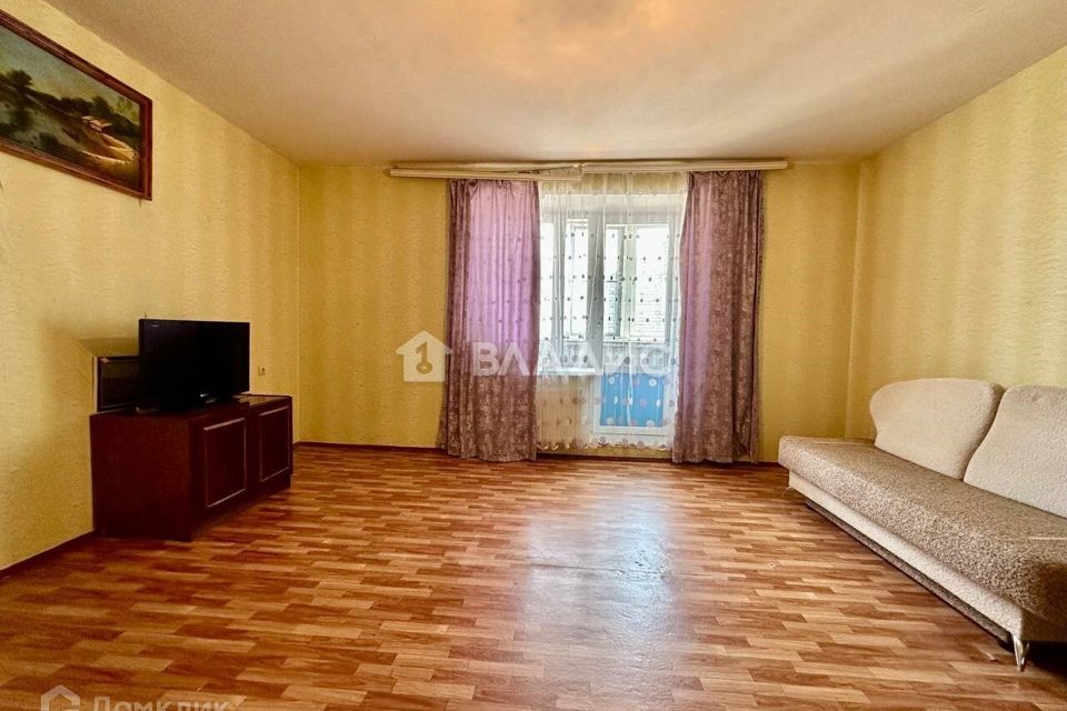 Продаётся 2-комнатная квартира, 72.9 м²