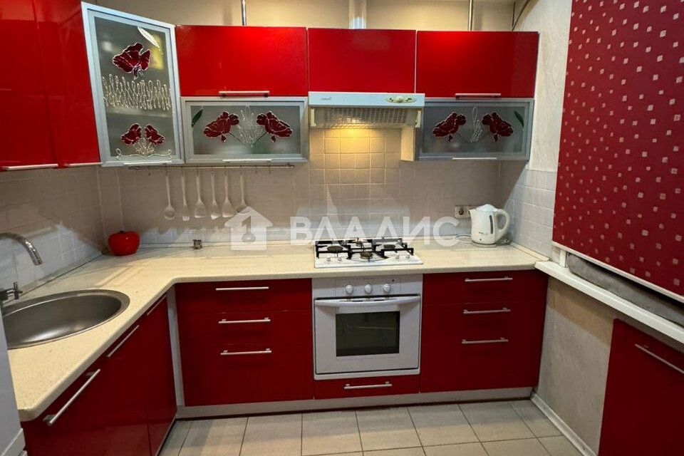 Продаётся 3-комнатная квартира, 75.4 м²