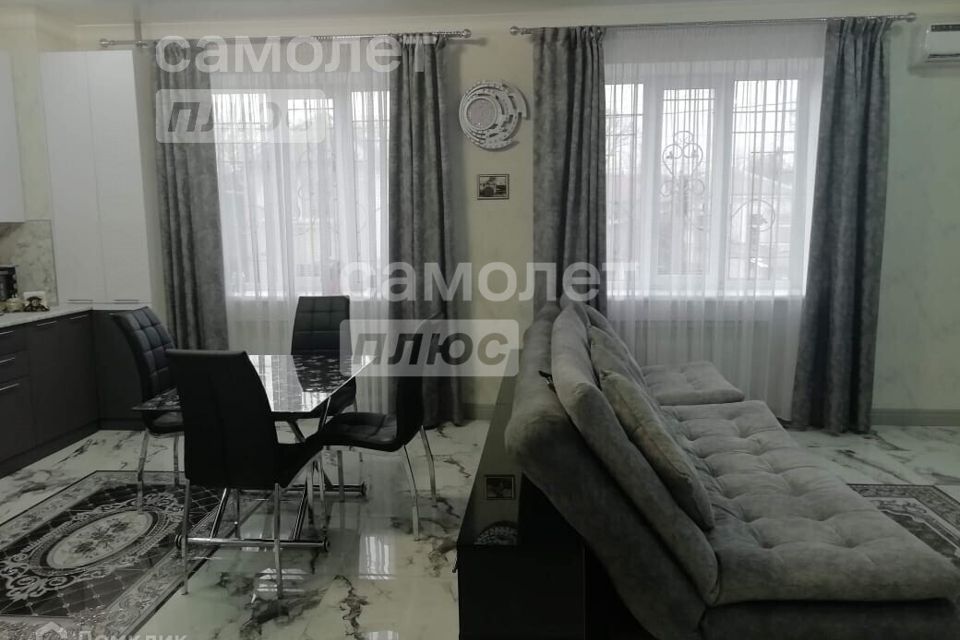 Продаётся 2-комнатная квартира, 42 м²