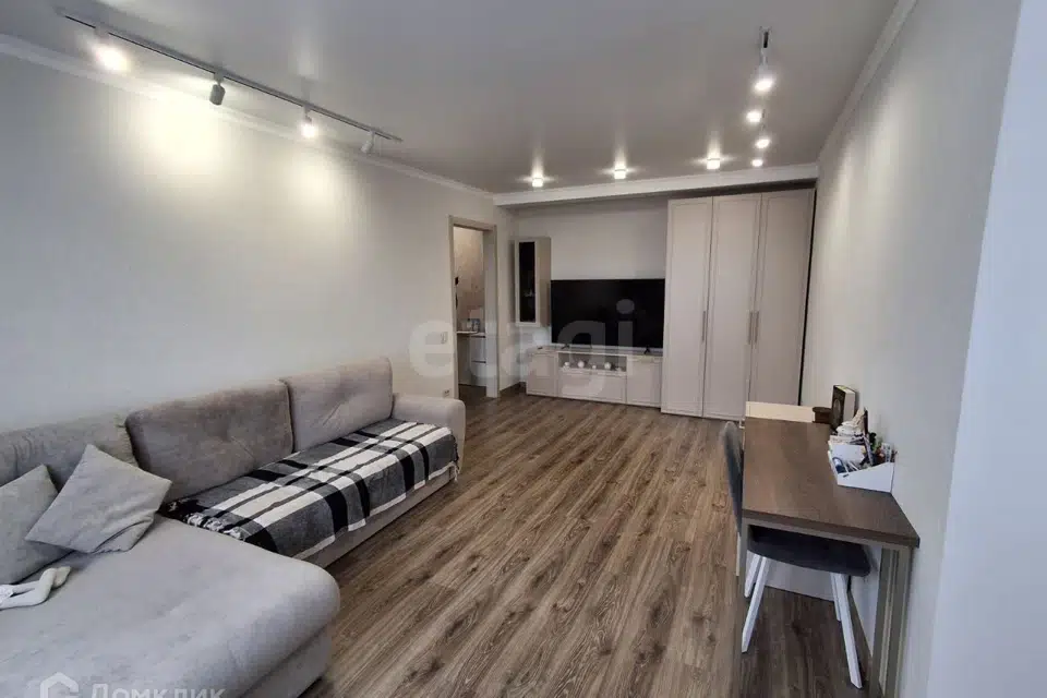 Продаётся 1-комнатная квартира, 46.2 м²