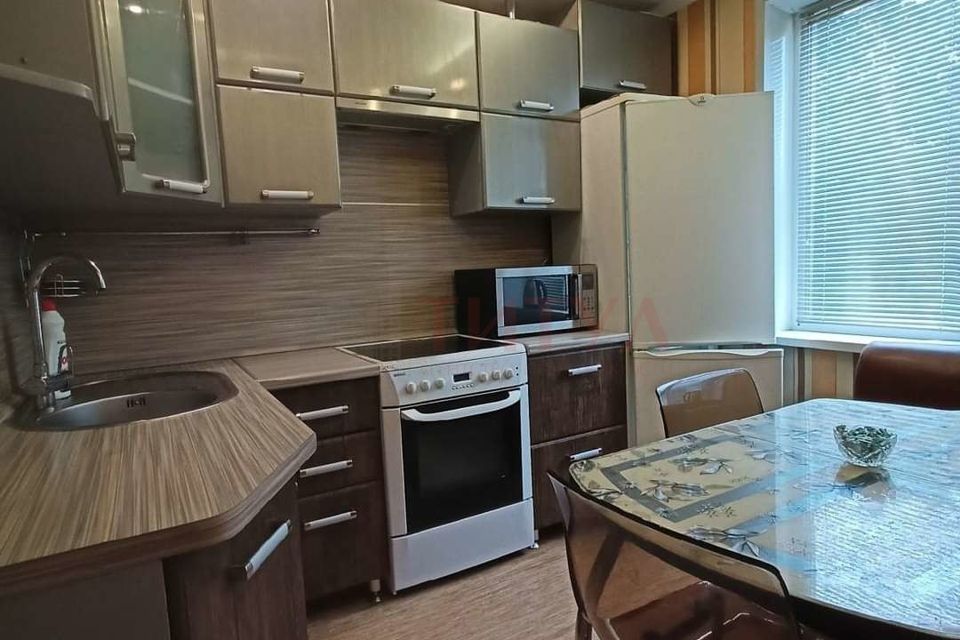 Сдаётся 2-комнатная квартира, 52 м²