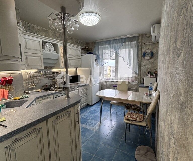 Продаётся 3-комнатная квартира, 65 м²