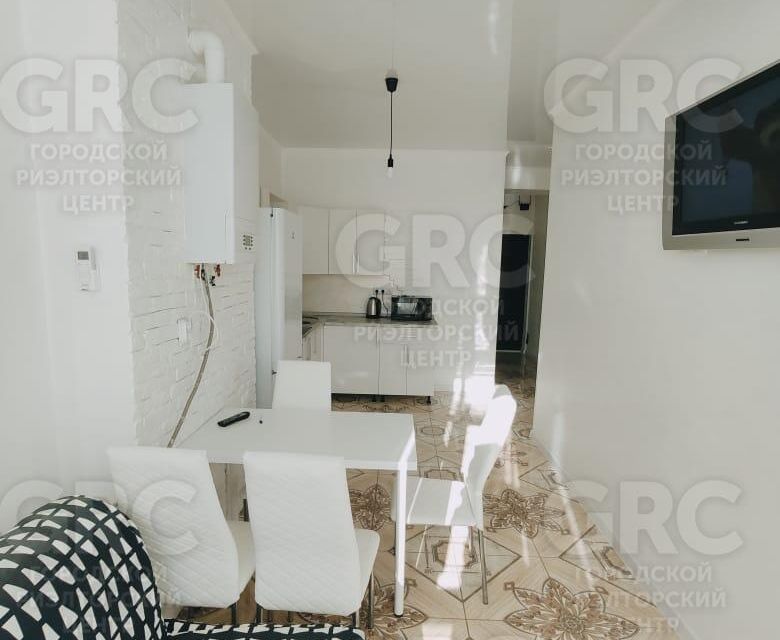 Продаётся 2-комнатная квартира, 47.2 м²