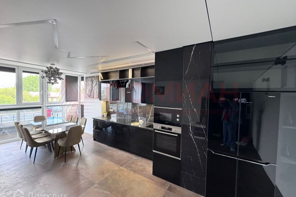 Продаётся 1-комнатная квартира, 60 м²