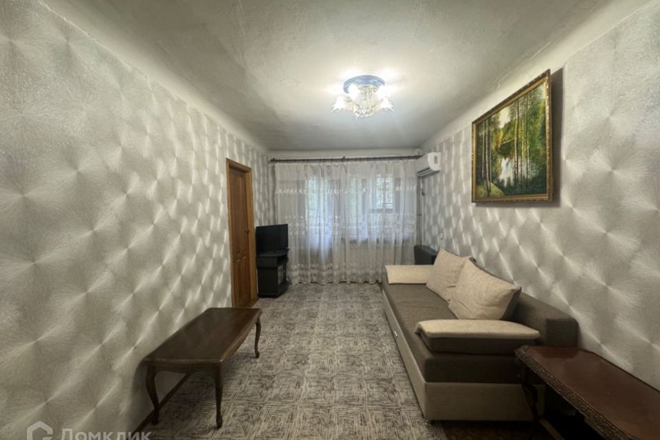 Сдаётся 2-комнатная квартира, 42.4 м²