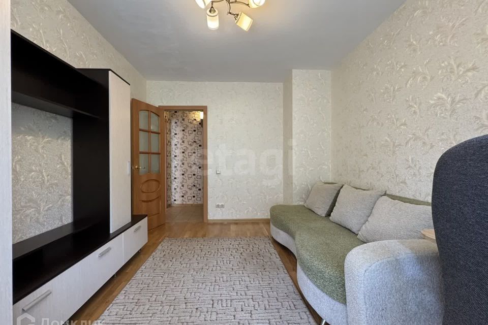 Сдаётся 2-комнатная квартира, 42 м²