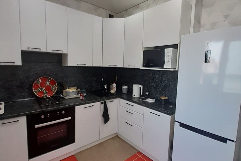 Продаётся 1-комнатная квартира, 37 м²