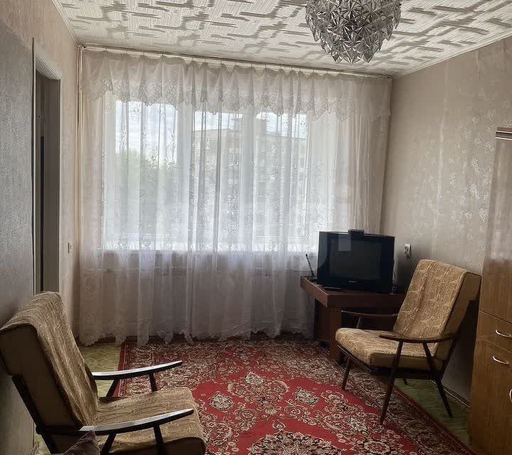 Продаётся 3-комнатная квартира, 57 м²