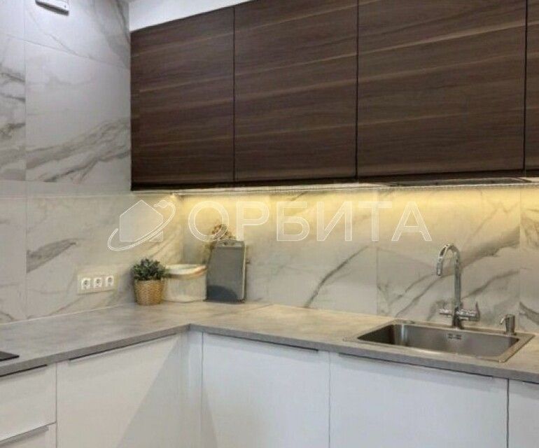 Продаётся 2-комнатная квартира, 80 м²