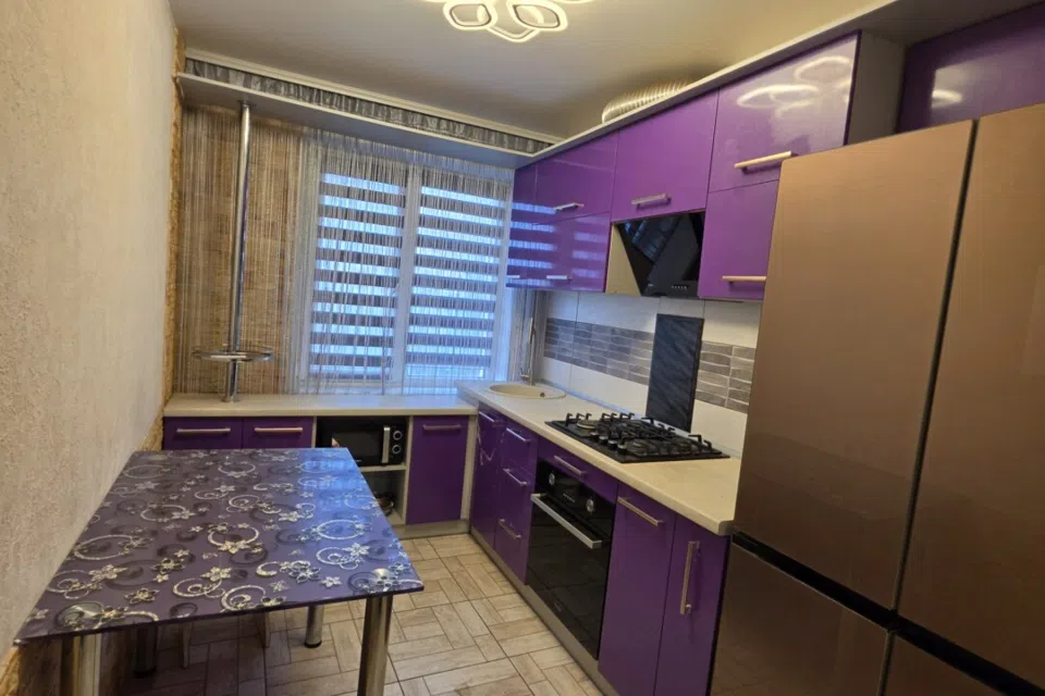 Продаётся 3-комнатная квартира, 58 м²