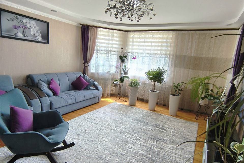 Продаётся 3-комнатная квартира, 95.4 м²