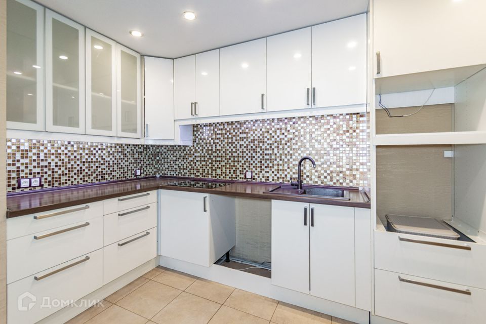 Продаётся 3-комнатная квартира, 80.5 м²