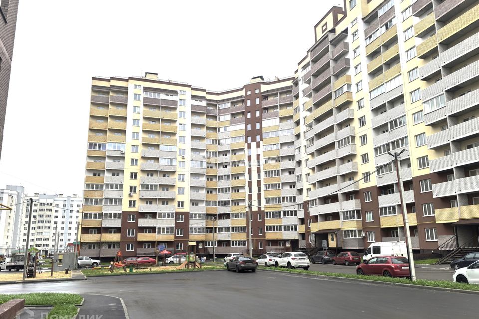 Продаётся 3-комнатная квартира, 72.4 м²