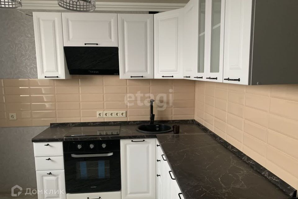 Продаётся 2-комнатная квартира, 61 м²