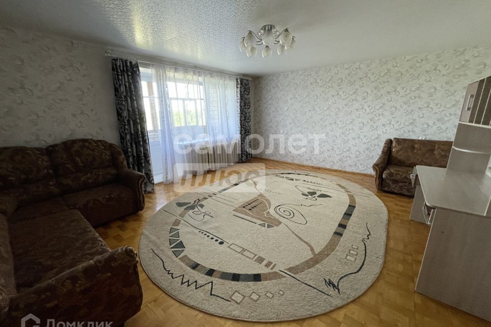 Продаётся 3-комнатная квартира, 128.9 м²