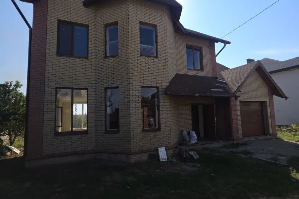 Продаётся 2-этажный дом, 191.1 м²